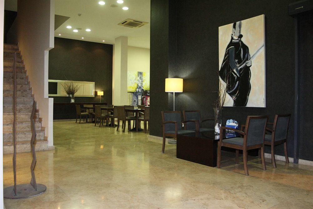 Apartamentos Plaza Picasso Valencia Eksteriør billede