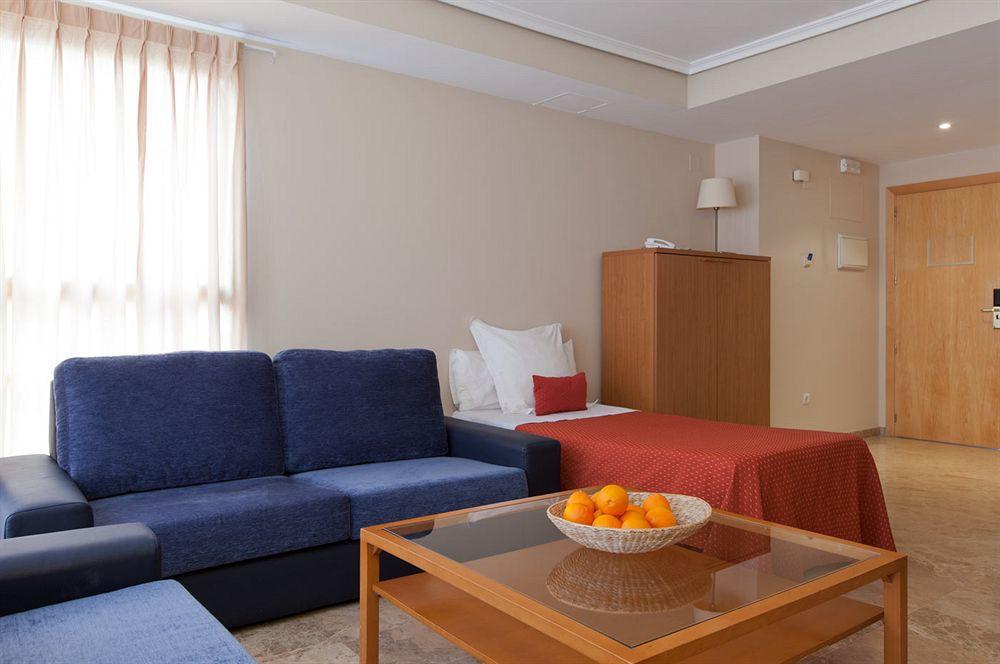Apartamentos Plaza Picasso Valencia Eksteriør billede