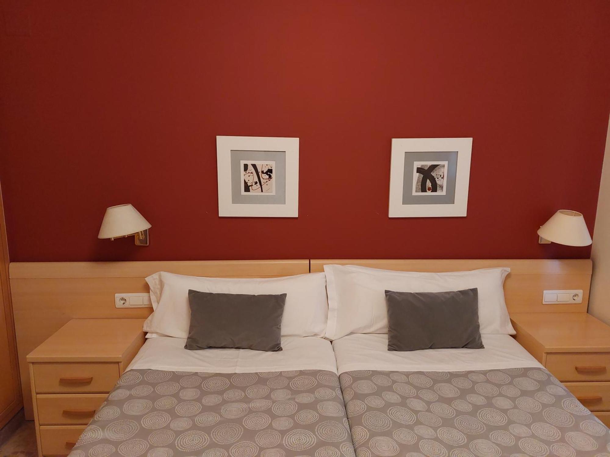 Apartamentos Plaza Picasso Valencia Eksteriør billede