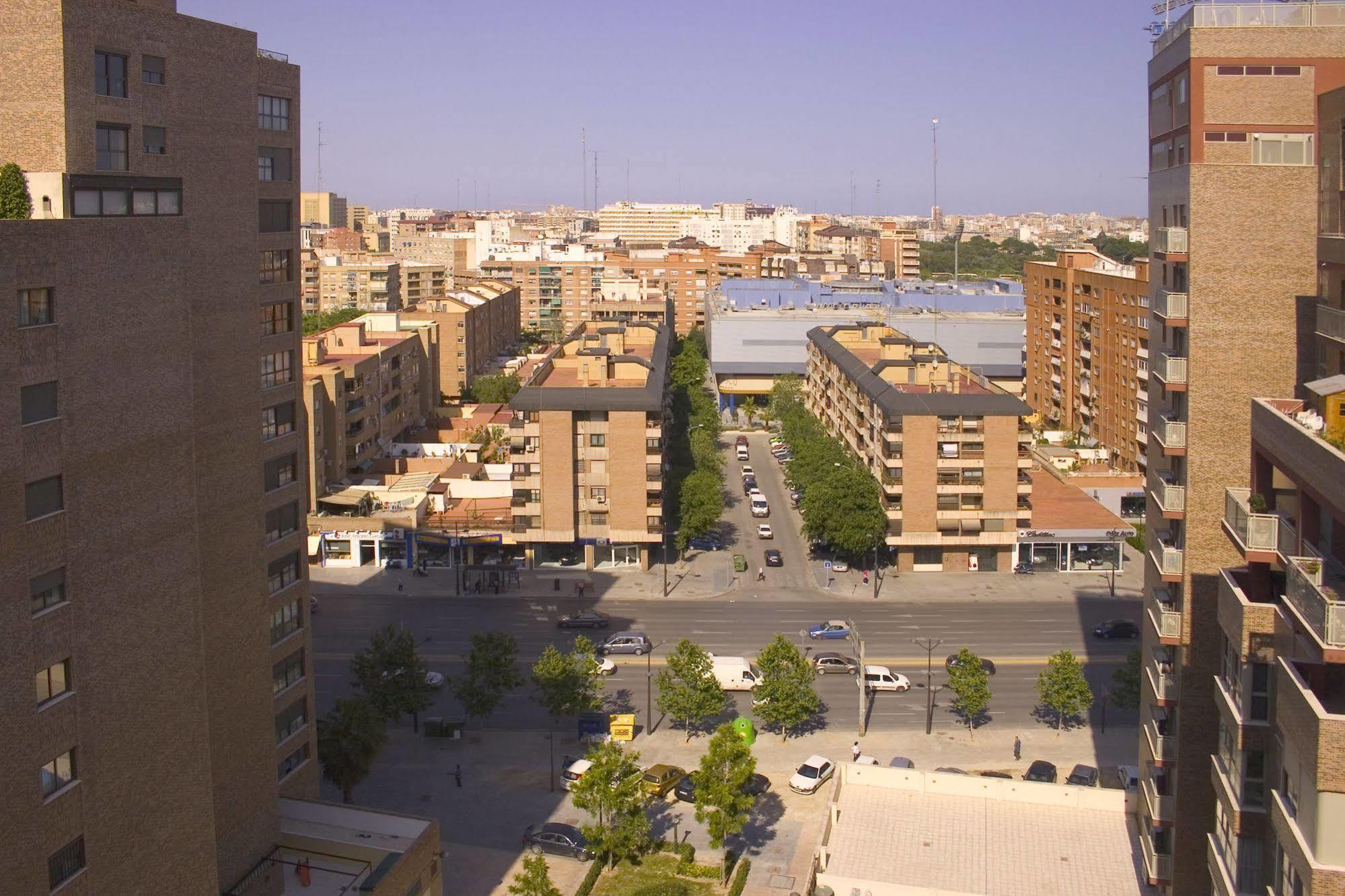 Apartamentos Plaza Picasso Valencia Eksteriør billede